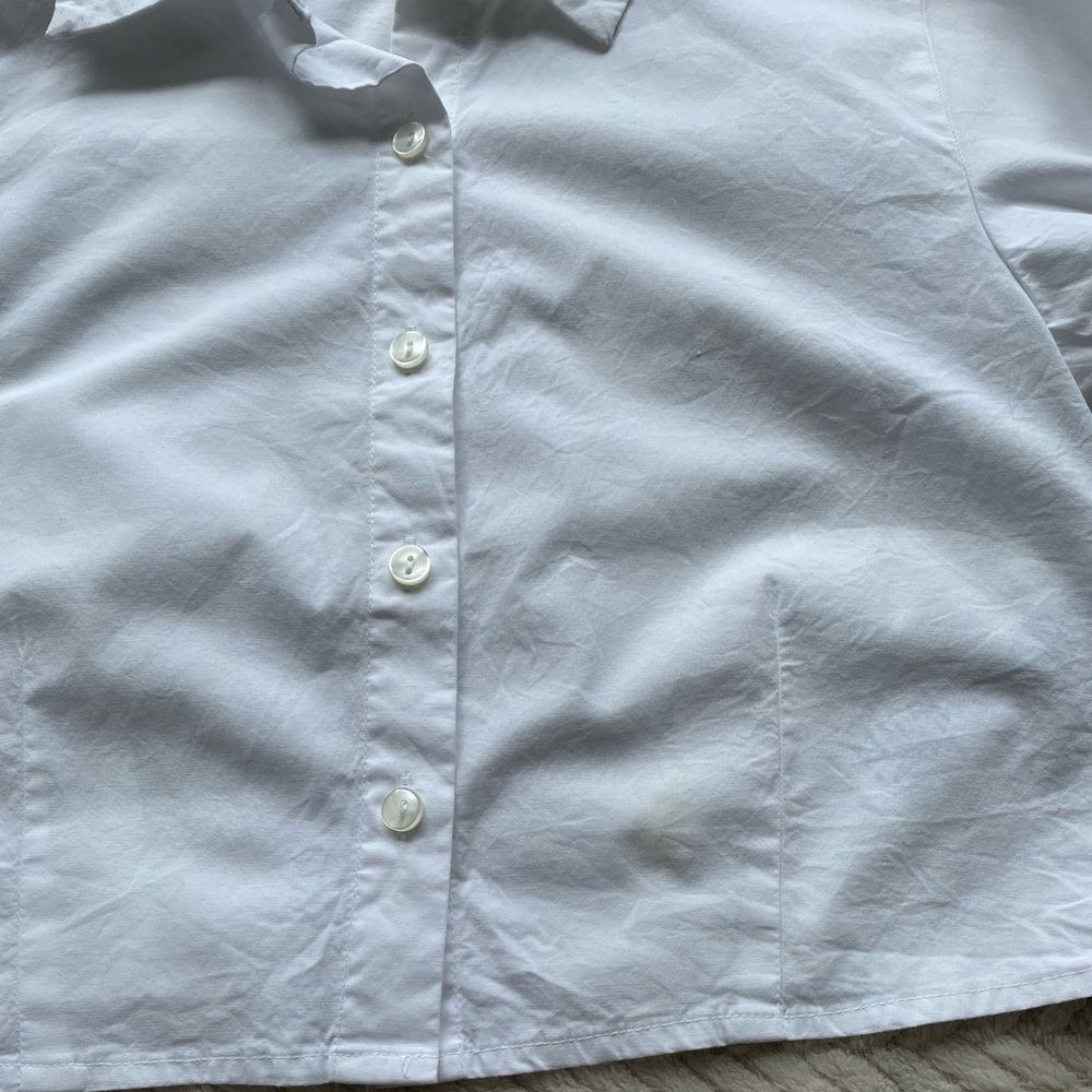 Cropped Button Down - Picture 5 of 6